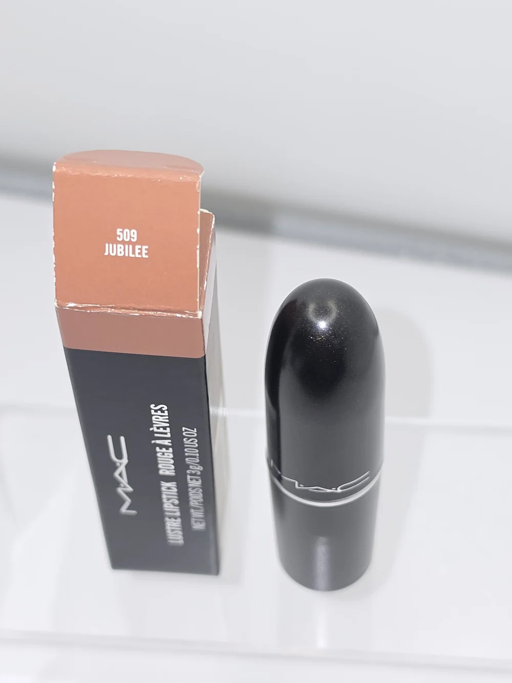 DISCONTINUED MAC Lustre Lipstick - 509 Jubilee